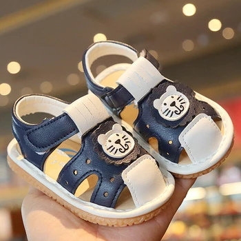 Летни обувки за деца Благородна нови обувки за момчета и момичета Ярки леки сандали от изкуствена кожа подметка детски обувки