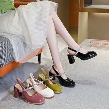Дамски сандали с неглубоким каишка и катарама от изкуствена кожа на квадратен ток с права ключалка, ежедневни дамски модерни сандали, обувки бял цвят